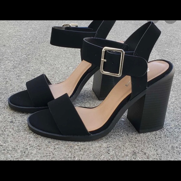 SOLD **New! Soda Heels - Picture 2 of 2